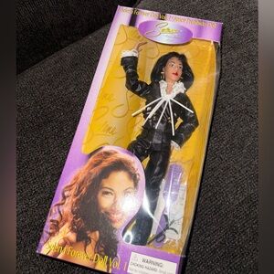SELENA FOREVER DOLL VOL 1. AMOR PROHIBIDO